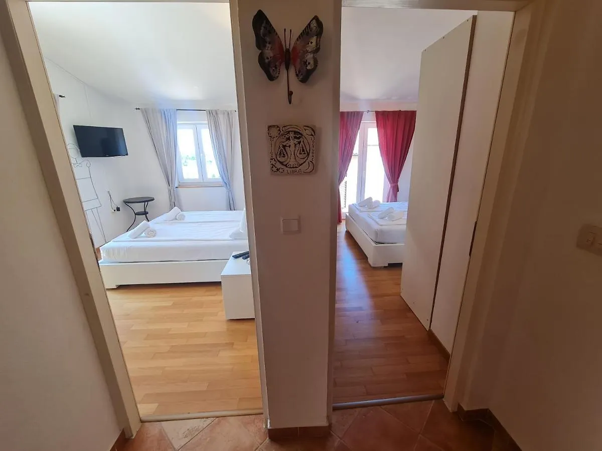Apartments Kuca Sunce Vodnjan 0*,