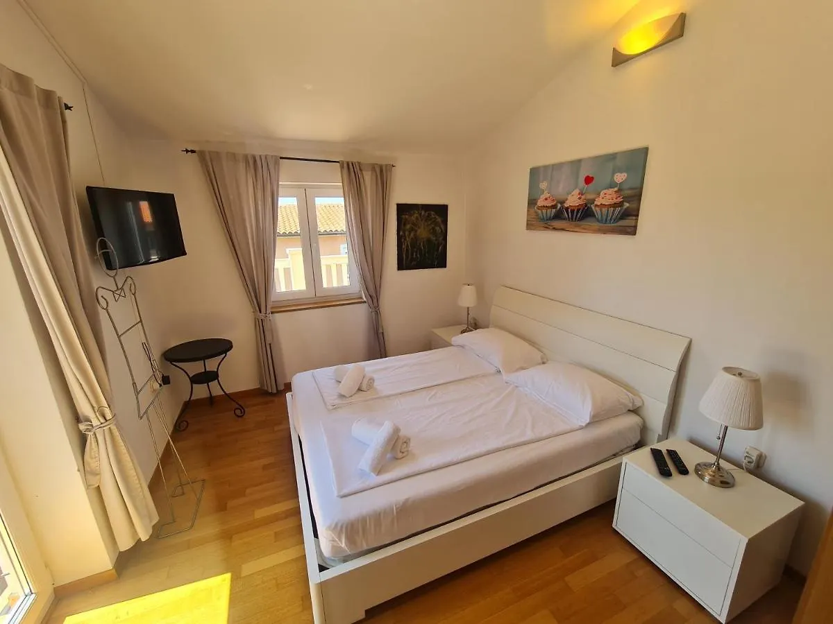 Apartments Kuca Sunce Vodnjan